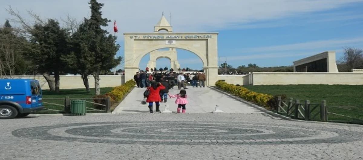 57. Alay Şehitliği ve Anıtı: Kahramanlığın Ölümsüzleştiği Yer